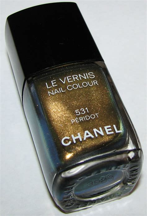 chanel peridot le vernis